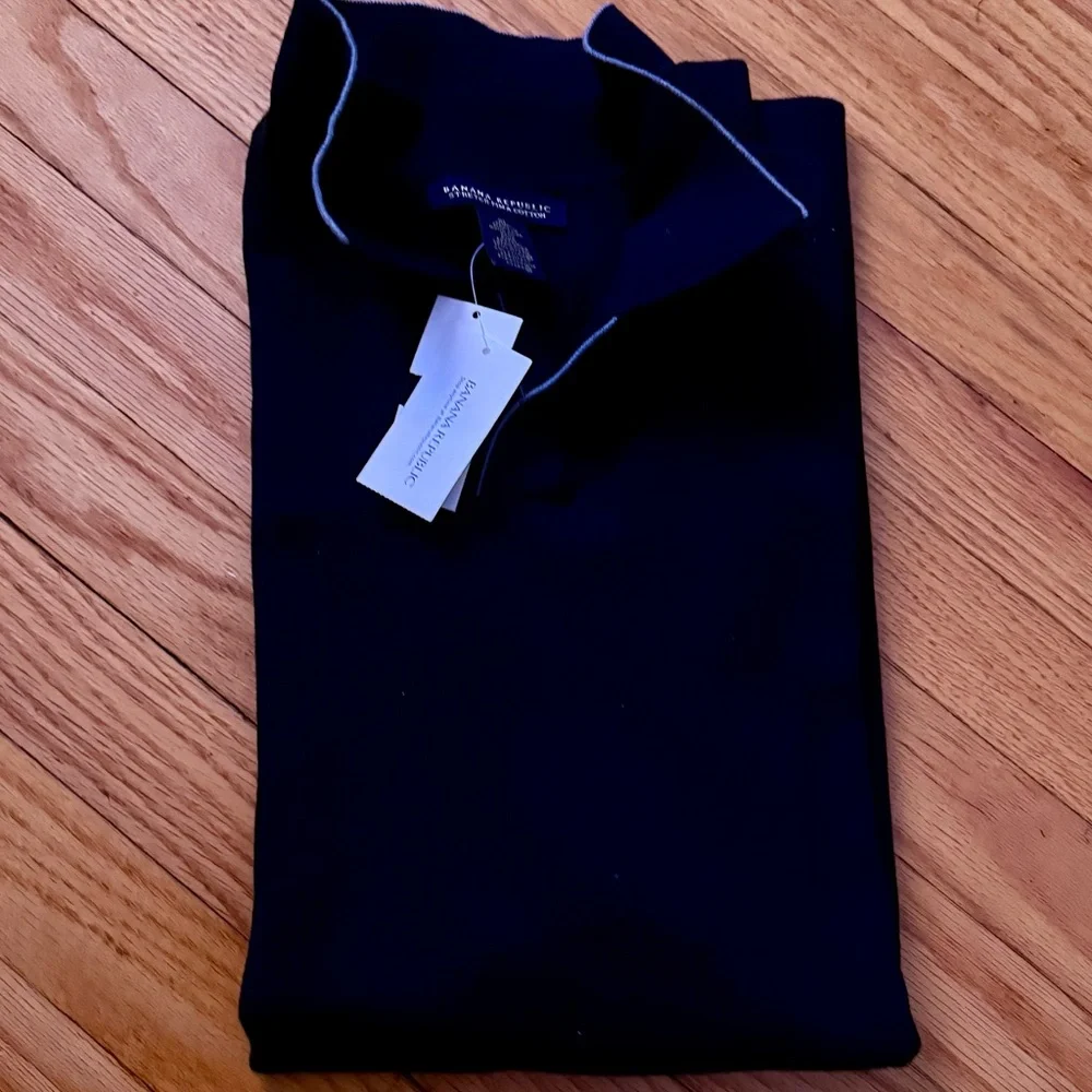 BANANA REPUBLIC men's soft knit Polo / collared shirt, XL, NWT!